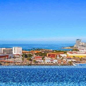 Room - Zoho Skies Amazing View Sleeps 6 (Puerto Vallarta)