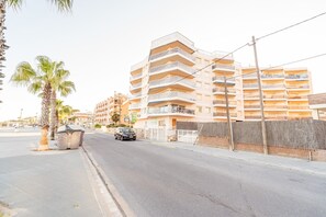 Apartment | 2 bedrooms, iron/ironing board, Internet - Unik Vacation Inspira (Torredembarra)