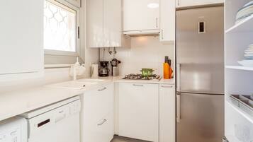 Apartment | 2 bedrooms, iron/ironing board, Internet