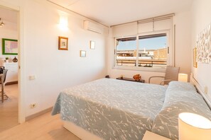 Apartment | 2 bedrooms, iron/ironing board, Internet - Unik Vacation Inspira (Torredembarra)