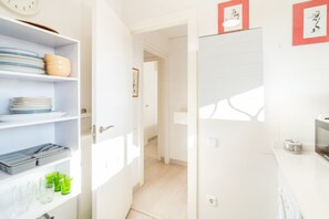 Departamento | 2 habitaciones, tabla de planchar con plancha y internet 