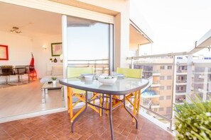 2 Schlafzimmer, Bügeleisen/Bügelbrett, Internetzugang