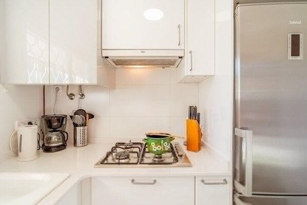 Departamento | 2 habitaciones, tabla de planchar con plancha y internet 