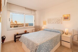 Apartment | 2 bedrooms, iron/ironing board, Internet - Unik Vacation Inspira (Torredembarra)