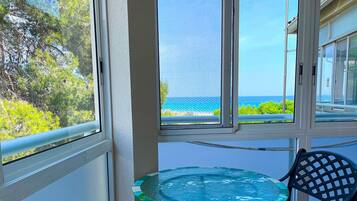 Studio | 2 bedrooms, Internet