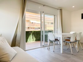 2 habitaciones y acceso a internet 