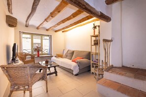 3 bedrooms, desk - Unik Vacation Ca La Lola (Nulles)