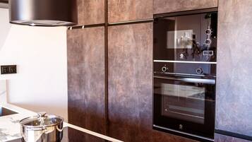 House | 3 bedrooms, iron/ironing board
