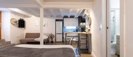 公寓 | 1 間睡房、書桌、熨斗/熨衫板