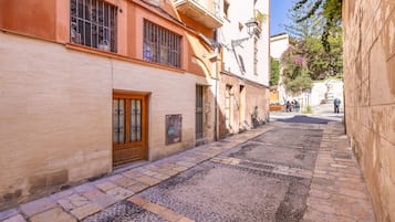 Apartment | 1 Schlafzimmer, Schreibtisch, Bügeleisen/Bügelbrett