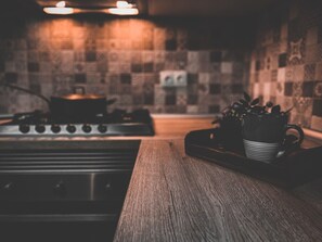 5 habitaciones y escritorio 