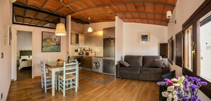 公寓 | 1 多间卧室、熨斗/熨衣板