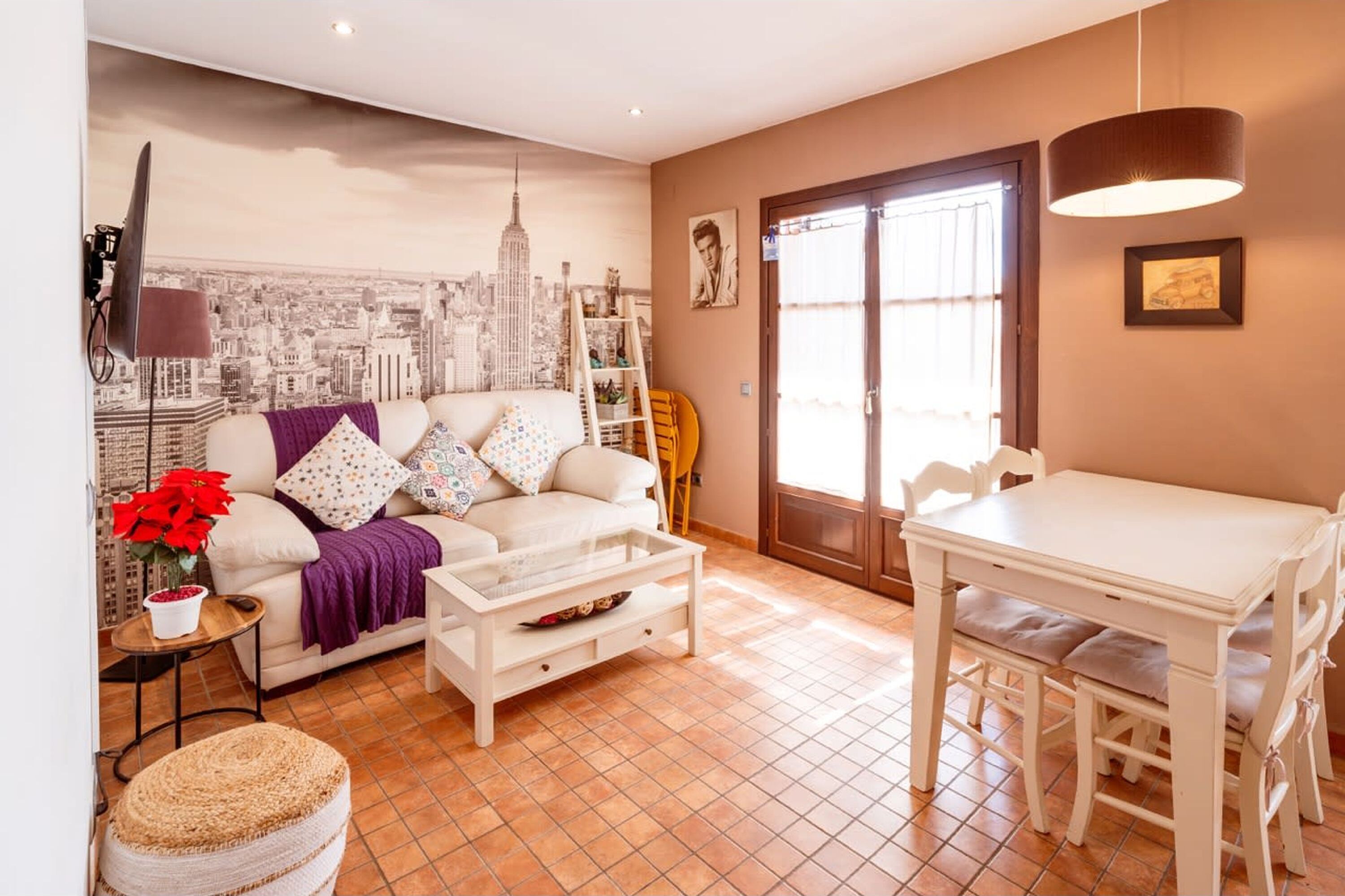 Apartment | 2 bedrooms, iron/ironing board