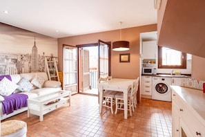 Apartment | 2 Schlafzimmer, Bügeleisen/Bügelbrett