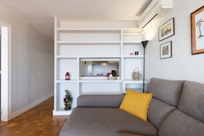 2 habitaciones y escritorio 