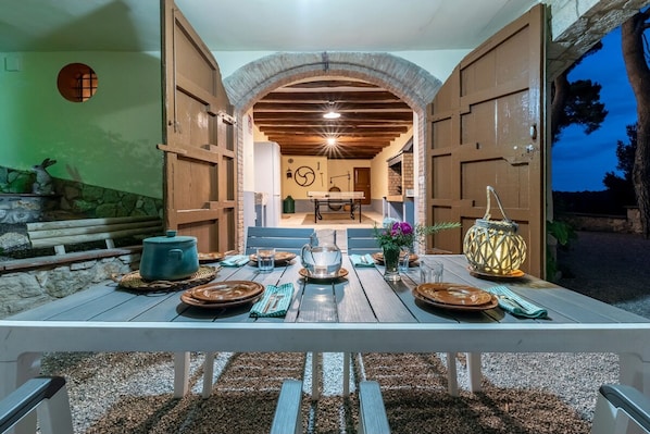 Villa | 9 bedrooms, desk, Internet
