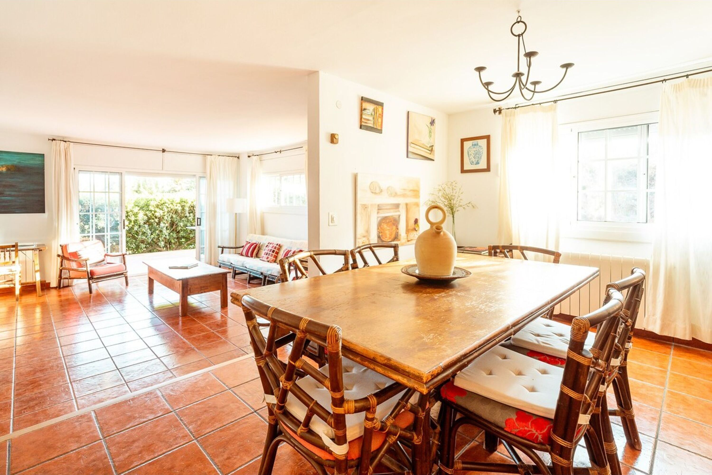 House | 7 bedrooms, Internet