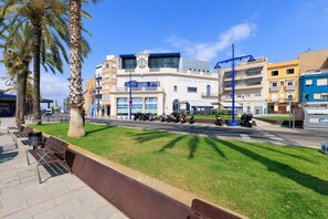 Leilighet | 3 soverom, skrivebord og internett