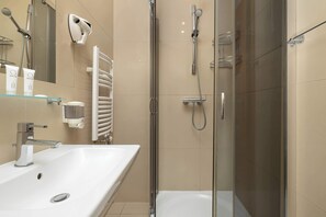 Shower, hair dryer, shampoo