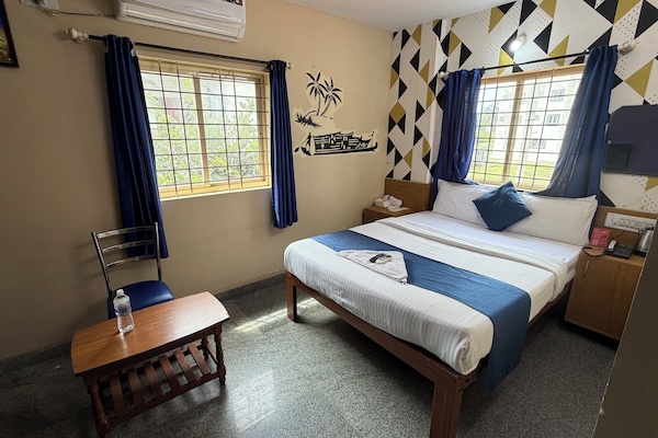 Deluxe Room, Garden View | Egyptian cotton sheets, premium bedding, memory foam beds