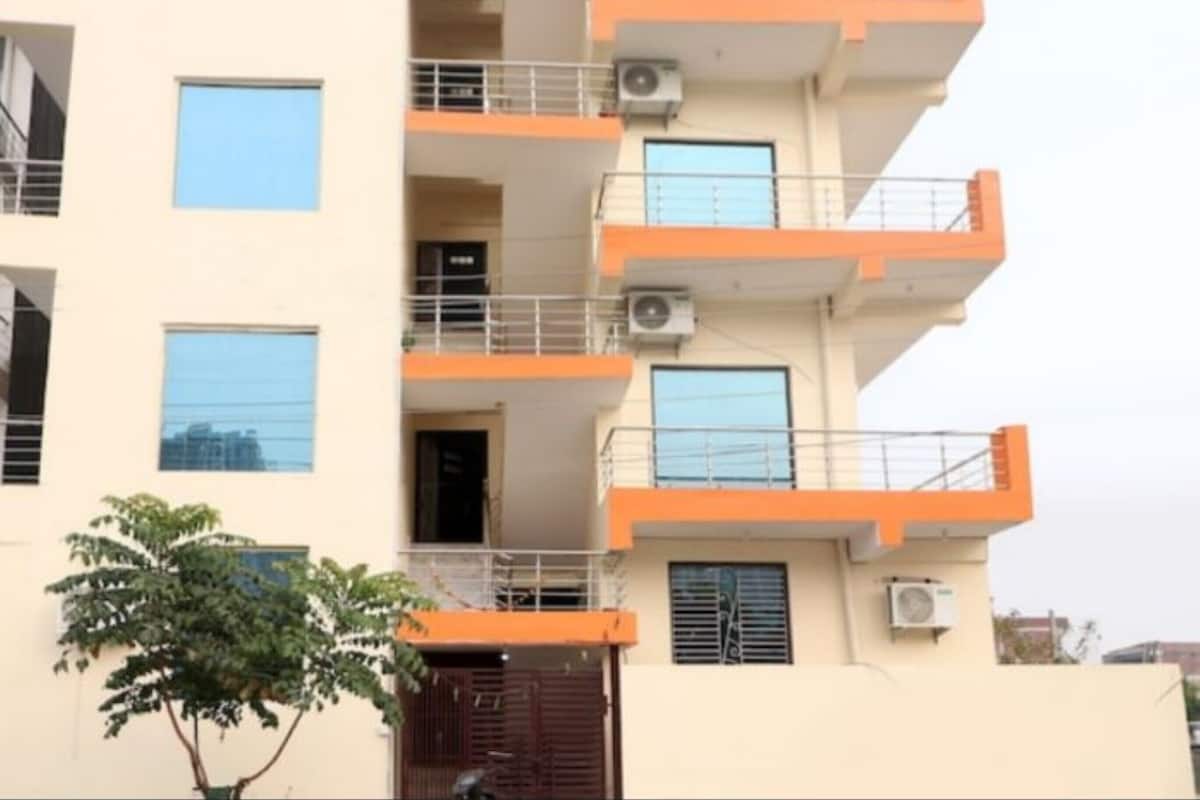 Chambre Standard double, vue sur la ville | Accès au Wi-Fi (inclus), literie fournie