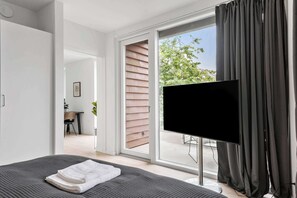 2 bedrooms, desk, iron/ironing board, WiFi - Cosy 4-Person Apartment in The Heart of Aarhus (Aarhus)