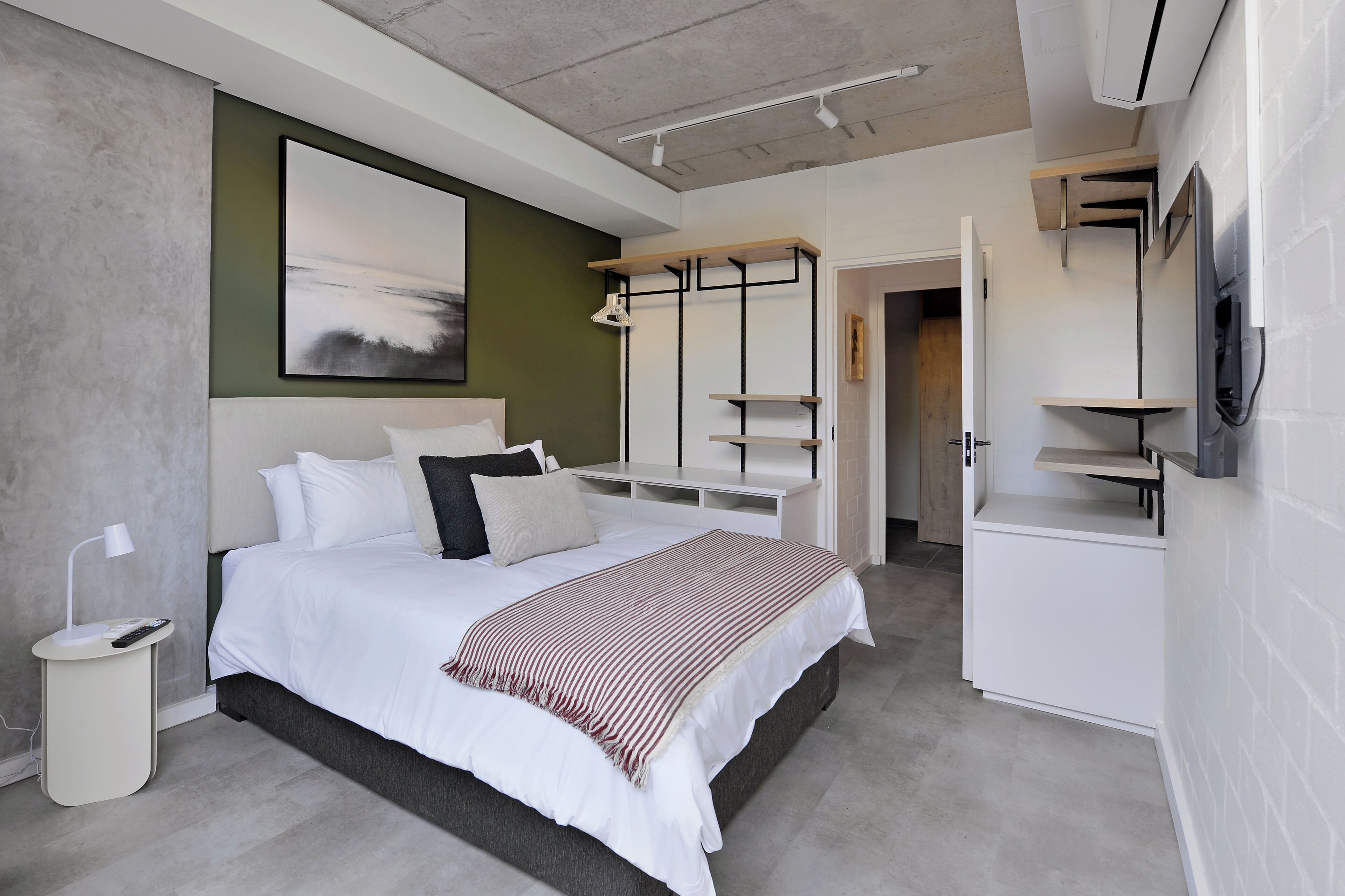 In-room safe, iron/ironing board, free WiFi, bed sheets