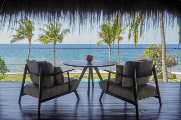 Rooftop bar, beach views, open daily