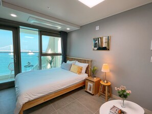 2 室のベッドルーム、WiFi