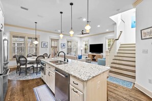 Interior - Golf Cart+4 Bikes! 5 Min to the Pool, 10 to Beach! 2 King Suites & Custom Bunks! (Santa Rosa Beach)