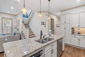 Fridge, microwave, oven, stovetop - Golf Cart+4 Bikes! 5 Min to the Pool, 10 to Beach! 2 King Suites & Custom Bunks! (Santa Rosa Beach)