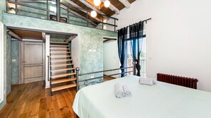 3 habitaciones, tabla de planchar con plancha y wifi gratis 