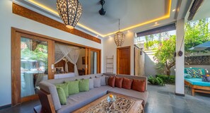 Interior - Villa Dewi Parwati, Bali - A dreamy holiday home! 100mtr from the Bali Sea! (Gerokgak)
