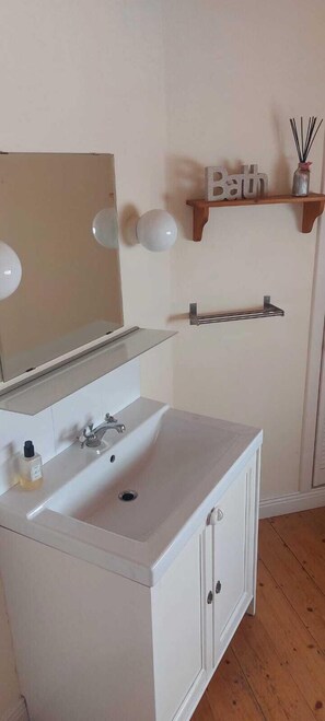 Dusche, Haartrockner