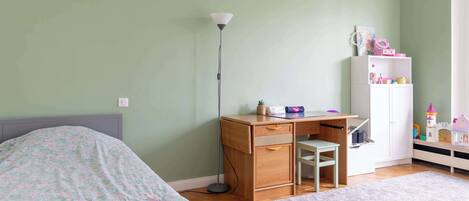 3 habitaciones, internet y ropa de cama