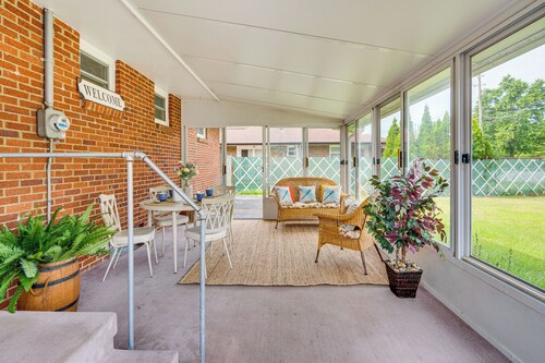 Columbus Vacation Rental, 7 Mi to Downtown!