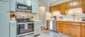 Columbus Vacation Rental, 7 Mi to Downtown!