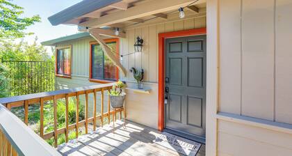 Downtown Fair Oaks Home ~ 15 Mi to Sacramento!