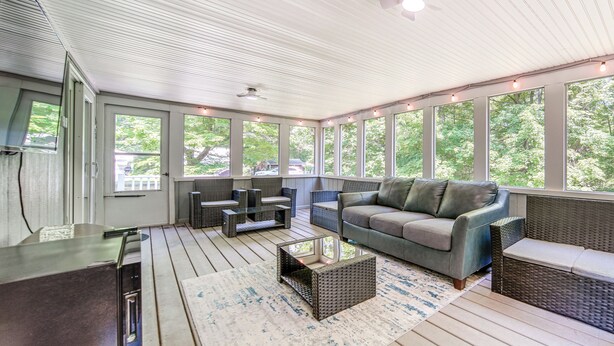 Unclassified image, 1 of 28, button - Pet-friendly Espyville Home w/ Yard & Fire Pit! (Linesville)
