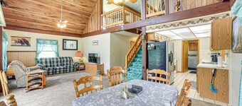 Germfask Home w/ Fire Pit, Grill & Yard Games!