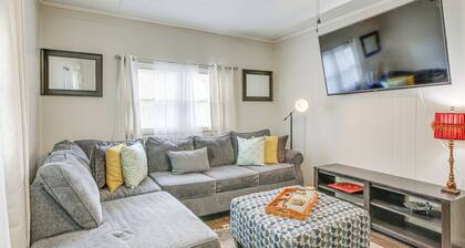 Cozy Mullins Retreat w/ Backyard & Covered Porch!