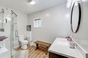 House (1 Bedroom) | Interior