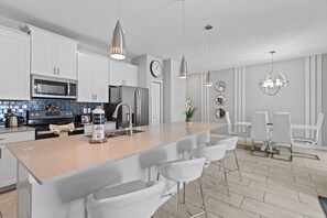 Fridge, microwave, oven, stovetop - 4BD/4BA Townhome near Disney with Private Pool (Kissimmee)