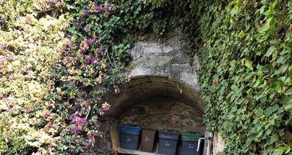 Sea view, trekking, detached house with private garden