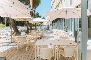Terrace/patio - Bikube Coliving Hôtel - Montpellier Centre Gare St Roch (Montpellier)