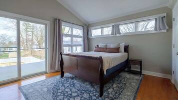 3 quartos, berço de viagem, Wi-Fi, roupa de cama