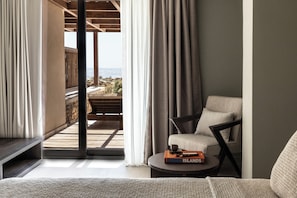 Prestige Suite | Jetted Tub | Sea View | In-room safe, individually decorated, individually furnished - Ela Tinos (Tinos)