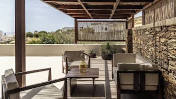 Ela 2 Bedroom Suite | Jetted Tub | Sea View | Terrasse/Patio