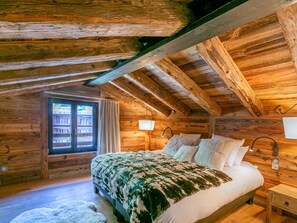 5 bedrooms, free WiFi, bed sheets - Luxury Duplex in Val-d'Isère with Jacuzzi and Hammam (Val-d'Isère)