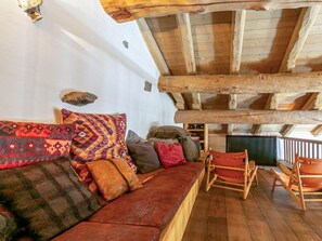 Televisie en een open haard